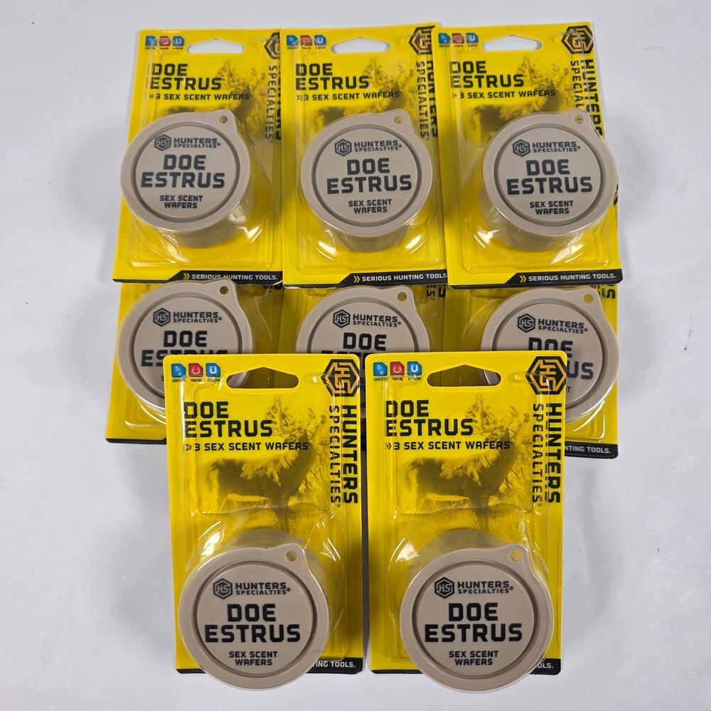 Hunter Specialties Doe Estrus Cover Scent Wafers Pin On Lot of 8 Deer Hunting